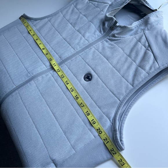 Holderness & Bourne Gray Herringbone Full Zip Tailored Fit Vest Large - Picture 8 of 9